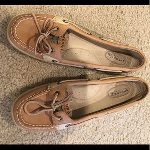 EUC Women's 8.5 Sperry Shoes